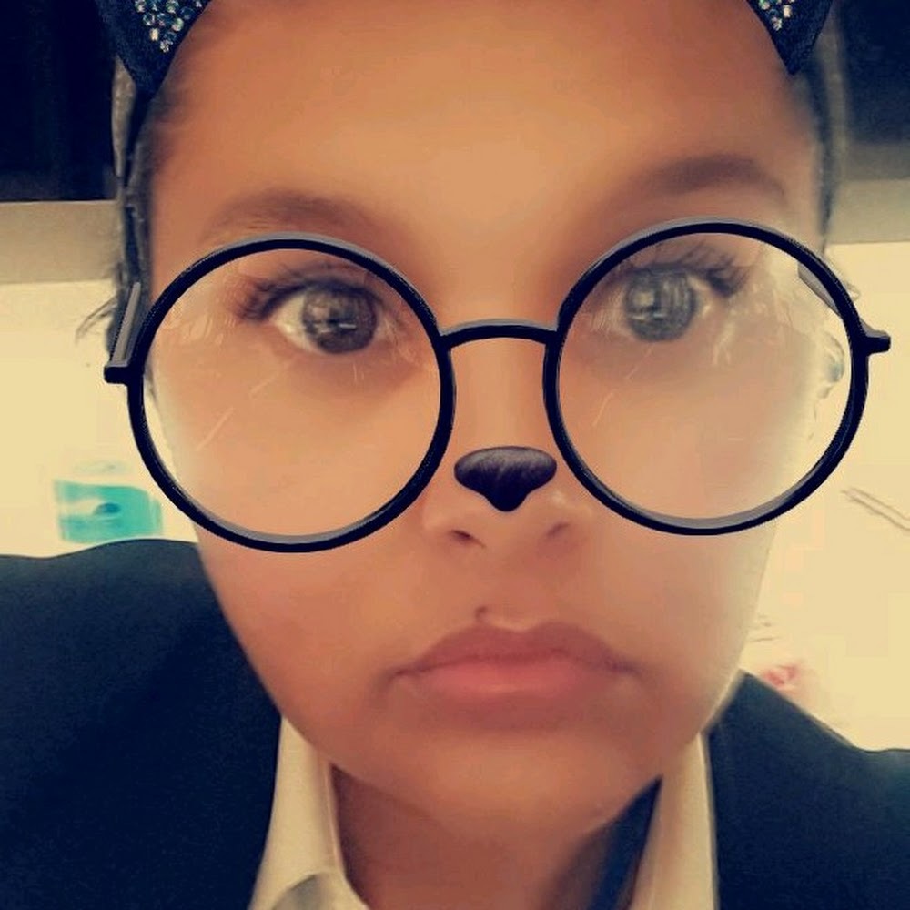 Meet your Posher, Yvonne